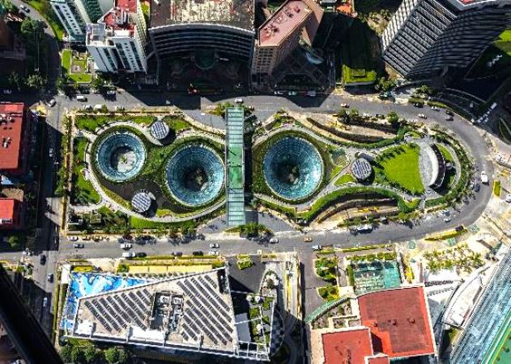 Garden Santa Fe, el mall futurista bajo la Ciudad de México imagen